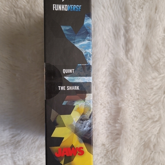 Funko Pop FUNKOVERSE Strategy Board Game Jaws 100 NEW - Picture 2 of 3